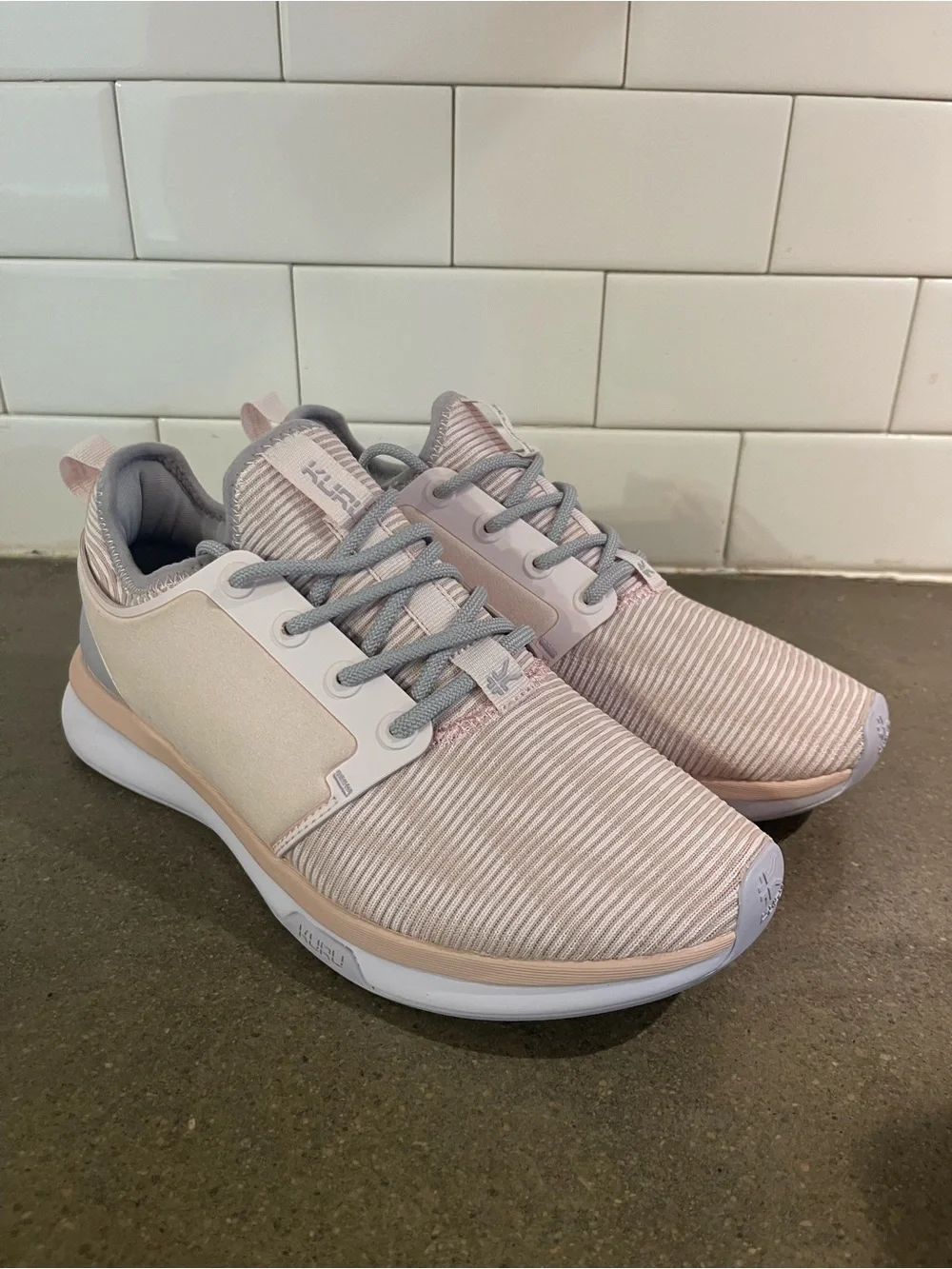 KURU ATOM Women’s 9 Pink Sorbet Lilac Comfort Walking Sneakers